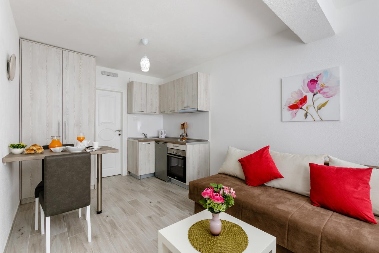 Apartmani Mia Teodo Esterno foto