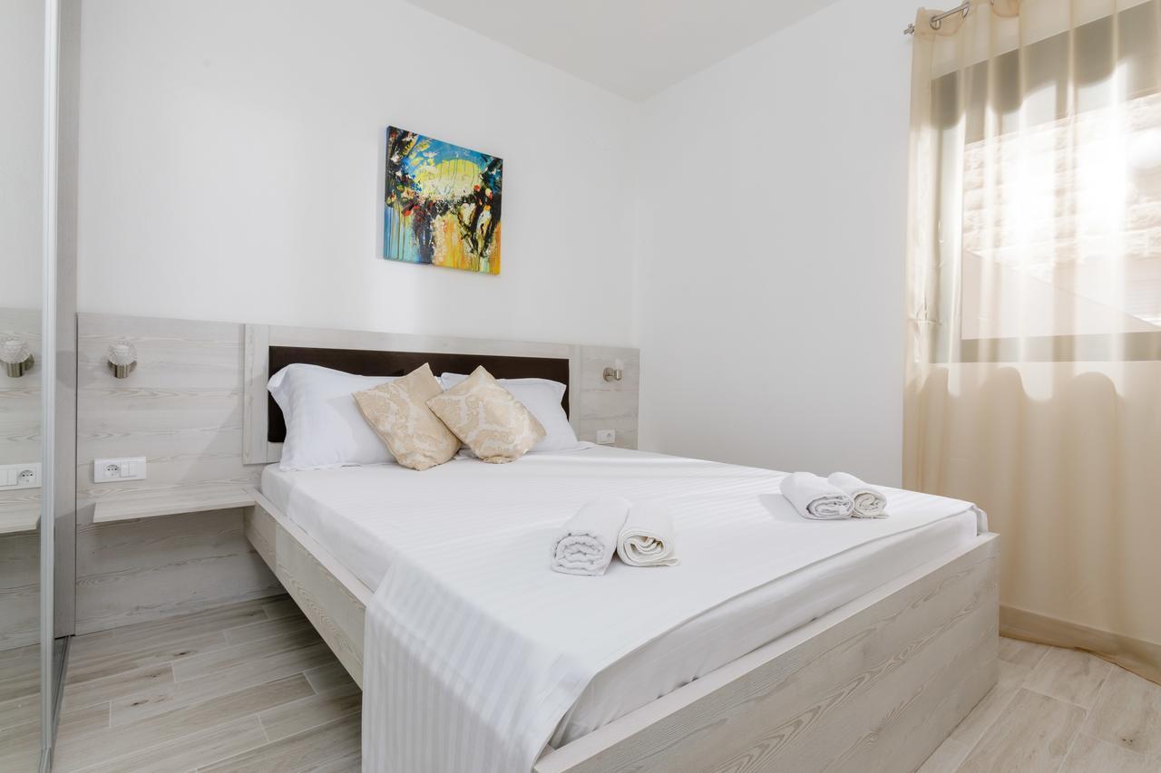 Apartmani Mia Teodo Esterno foto
