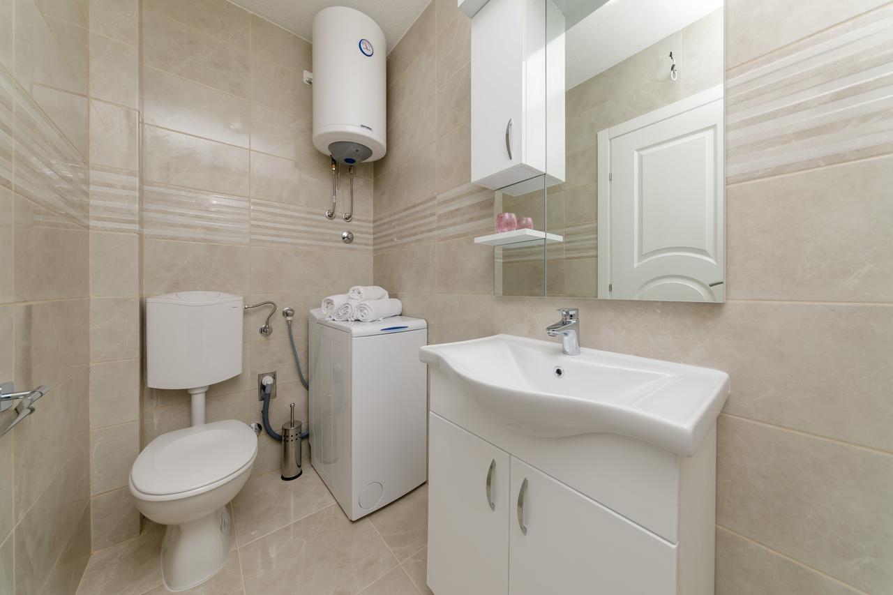 Apartmani Mia Teodo Esterno foto