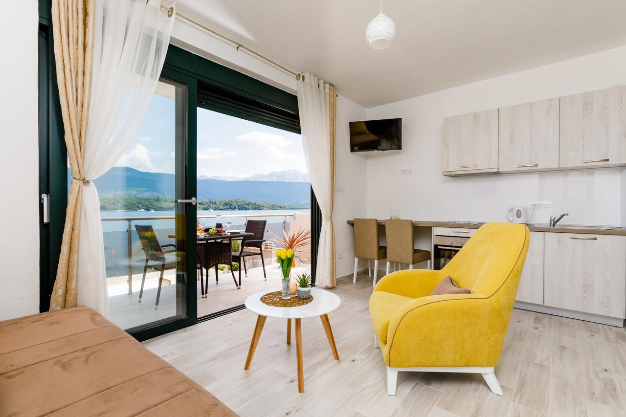 Apartmani Mia Teodo Esterno foto