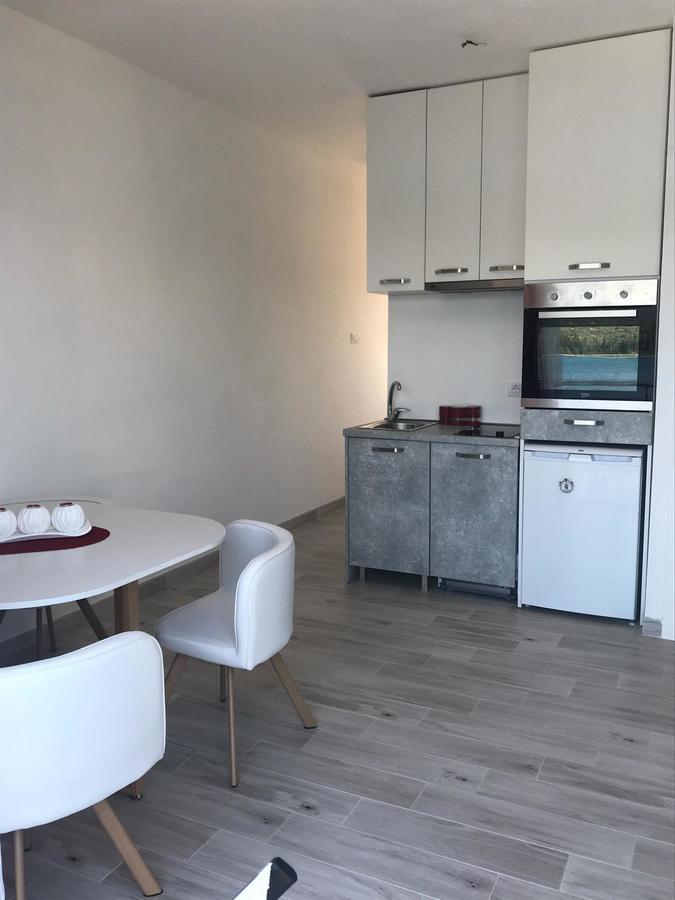 Apartmani Mia Teodo Esterno foto
